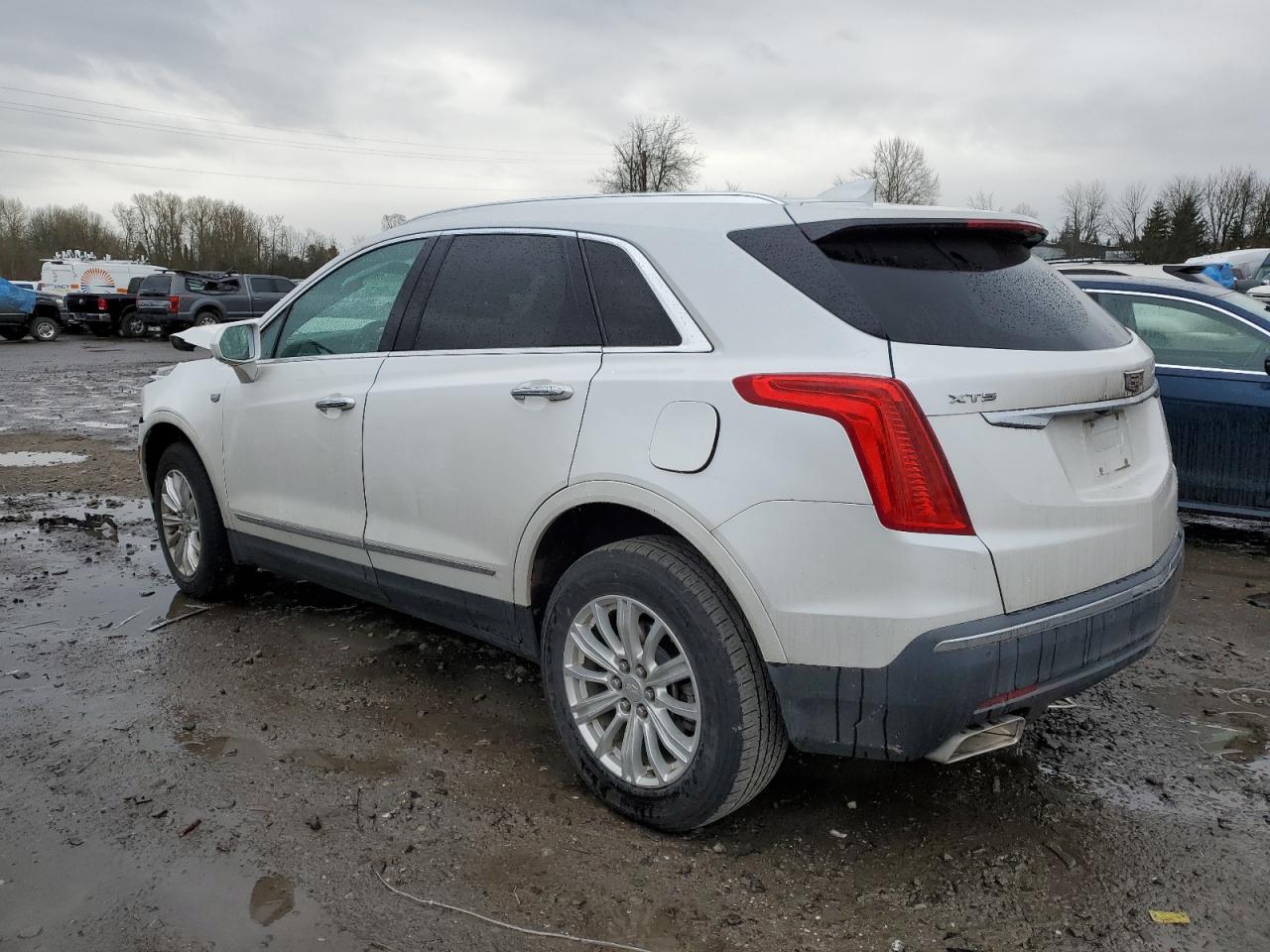 Photo 1 VIN: 1GYKNARS2HZ114796 - CADILLAC XT5 