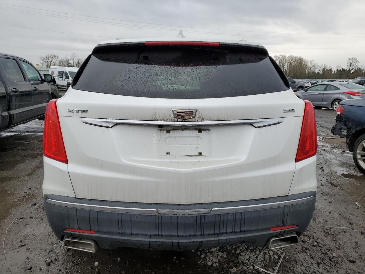 Photo 5 VIN: 1GYKNARS2HZ114796 - CADILLAC XT5 