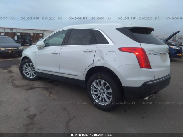 Photo 2 VIN: 1GYKNARS2HZ263631 - CADILLAC XT5 