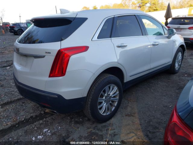 Photo 3 VIN: 1GYKNARS2HZ283068 - CADILLAC XT5 