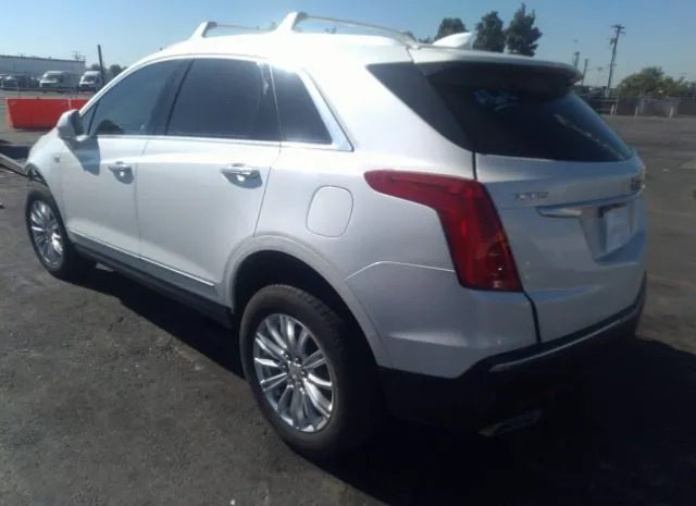 Photo 2 VIN: 1GYKNARS3HZ107758 - CADILLAC XT5 