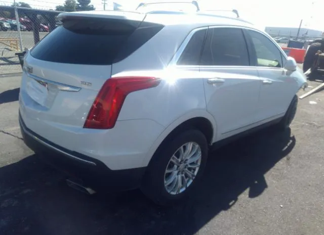 Photo 3 VIN: 1GYKNARS3HZ107758 - CADILLAC XT5 