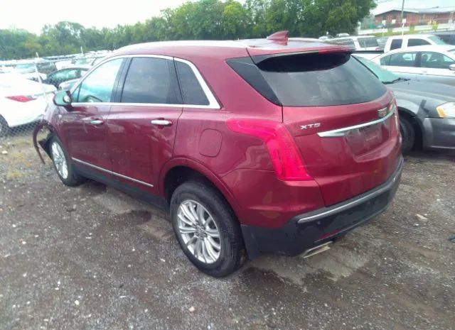 Photo 2 VIN: 1GYKNARS3HZ261483 - CADILLAC XT5 