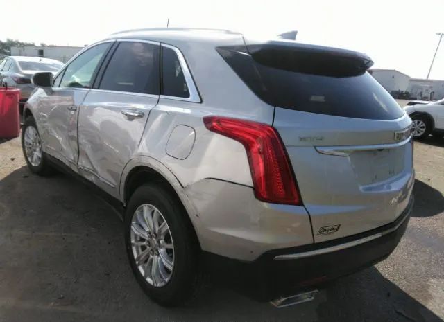 Photo 2 VIN: 1GYKNARS3KZ106388 - CADILLAC XT5 