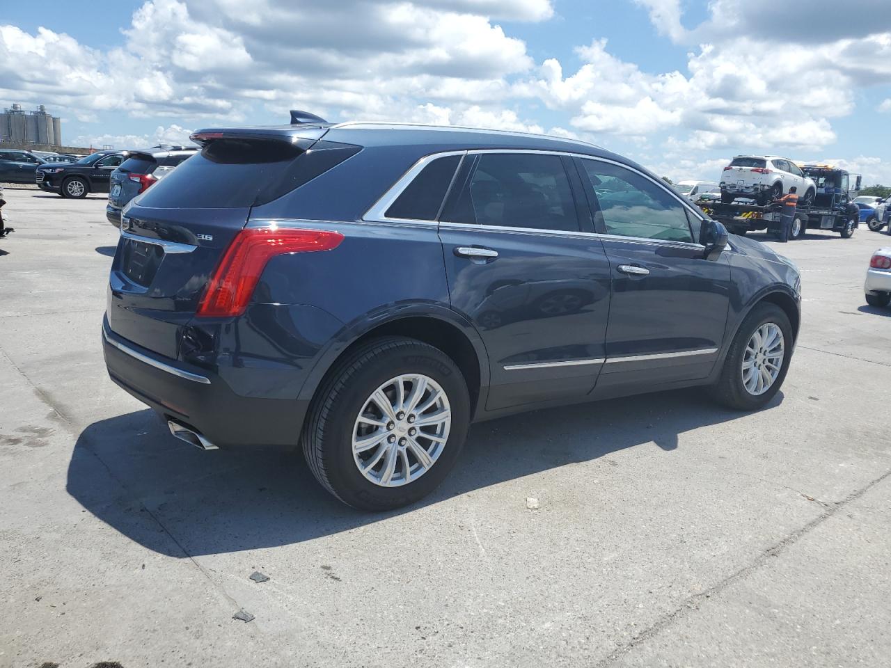 Photo 2 VIN: 1GYKNARS5JZ161214 - CADILLAC XT5 