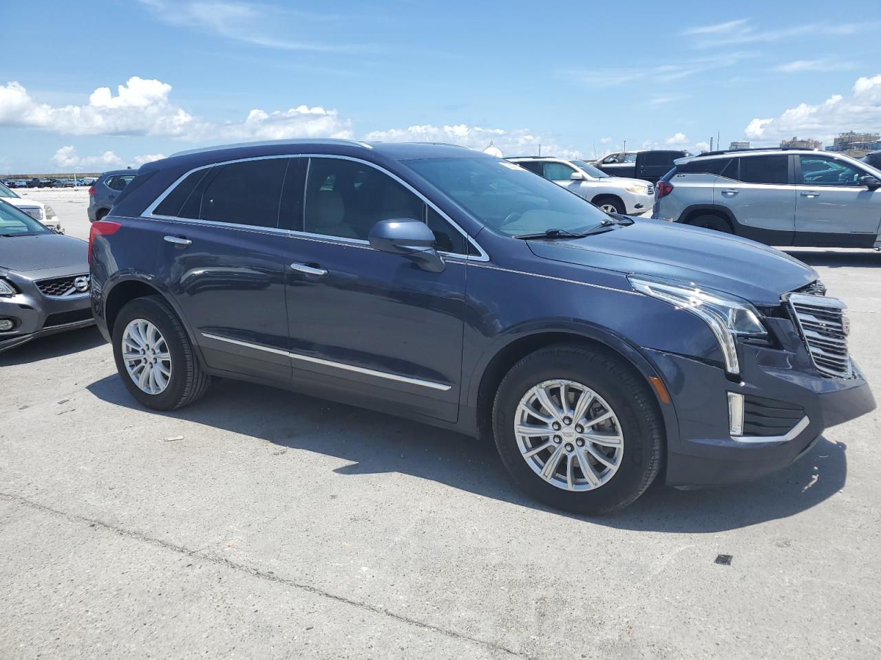 Photo 3 VIN: 1GYKNARS5JZ161214 - CADILLAC XT5 