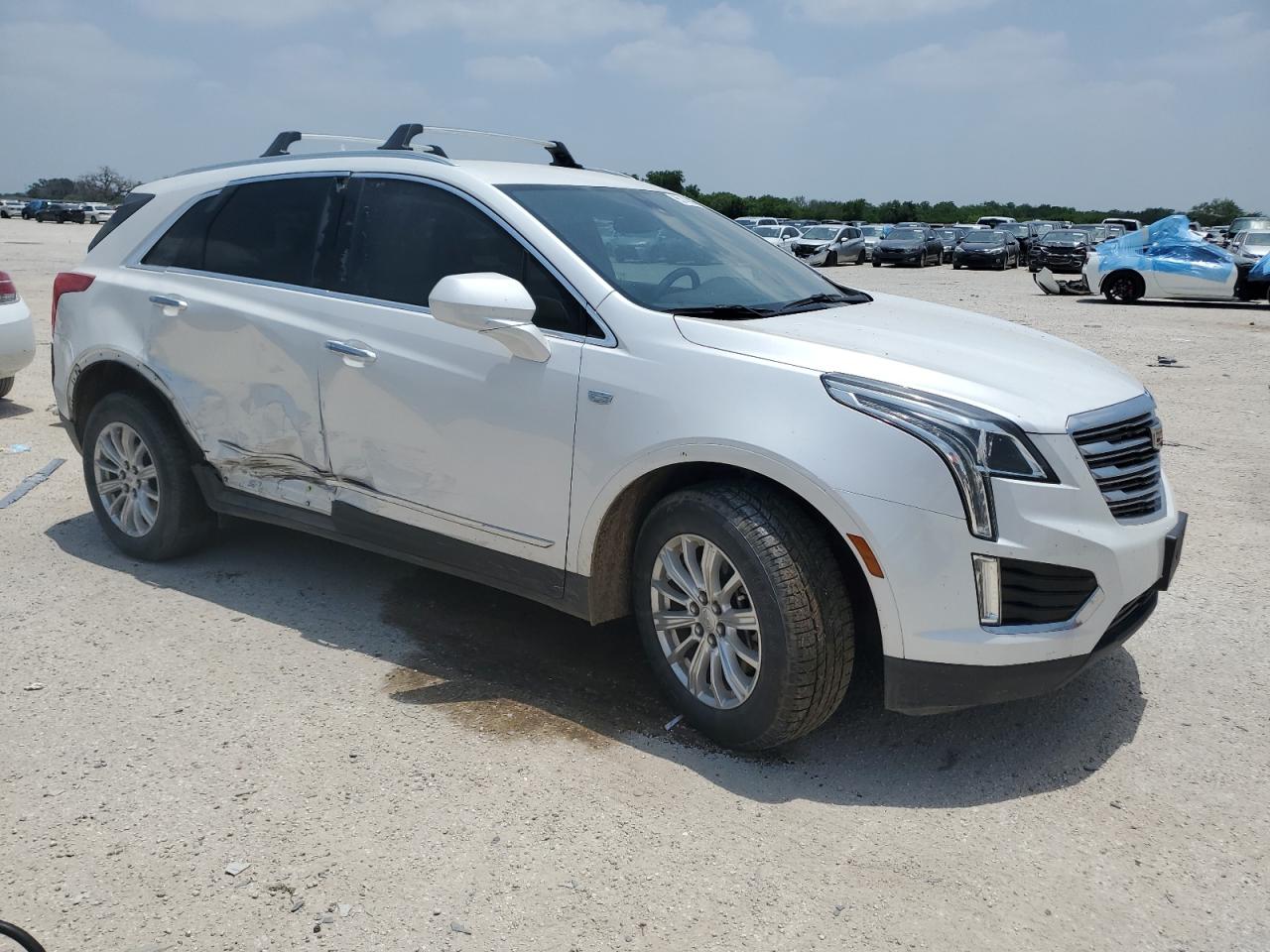 Photo 3 VIN: 1GYKNARS6JZ148990 - CADILLAC XT5 