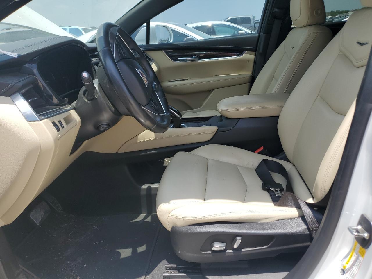 Photo 6 VIN: 1GYKNARS6JZ148990 - CADILLAC XT5 