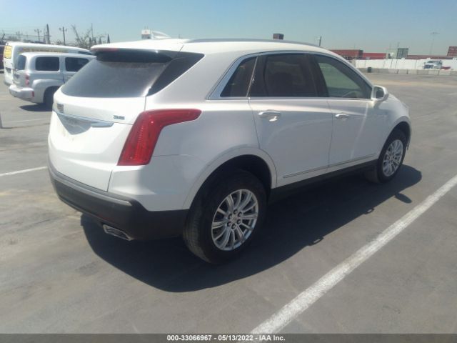 Photo 3 VIN: 1GYKNARS8HZ109618 - CADILLAC XT5 