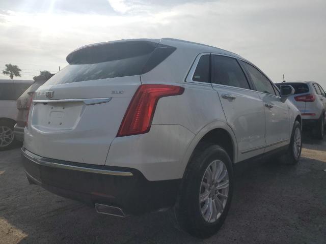 Photo 2 VIN: 1GYKNARS8HZ272155 - CADILLAC XT5 