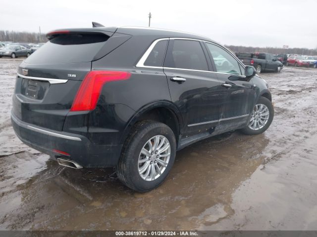 Photo 3 VIN: 1GYKNARS8KZ140570 - CADILLAC XT5 