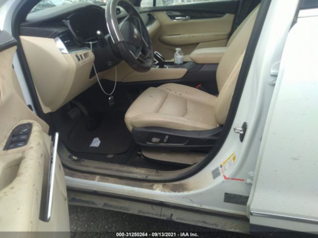 Photo 5 VIN: 1GYKNARS9HZ107912 - CADILLAC XT5 