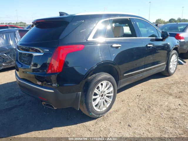 Photo 3 VIN: 1GYKNARS9HZ234188 - CADILLAC XT5 