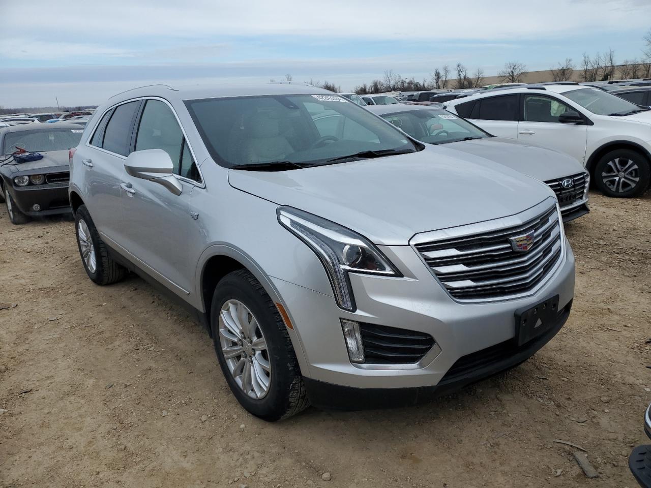 Photo 3 VIN: 1GYKNARS9JZ105745 - CADILLAC XT5 