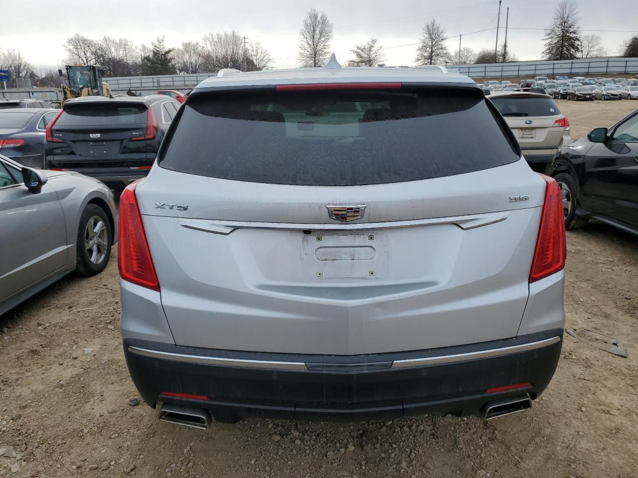 Photo 5 VIN: 1GYKNARS9JZ105745 - CADILLAC XT5 