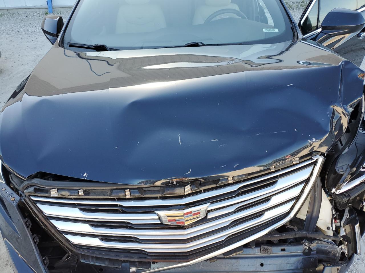 Photo 11 VIN: 1GYKNARSXHZ255180 - CADILLAC XT5 