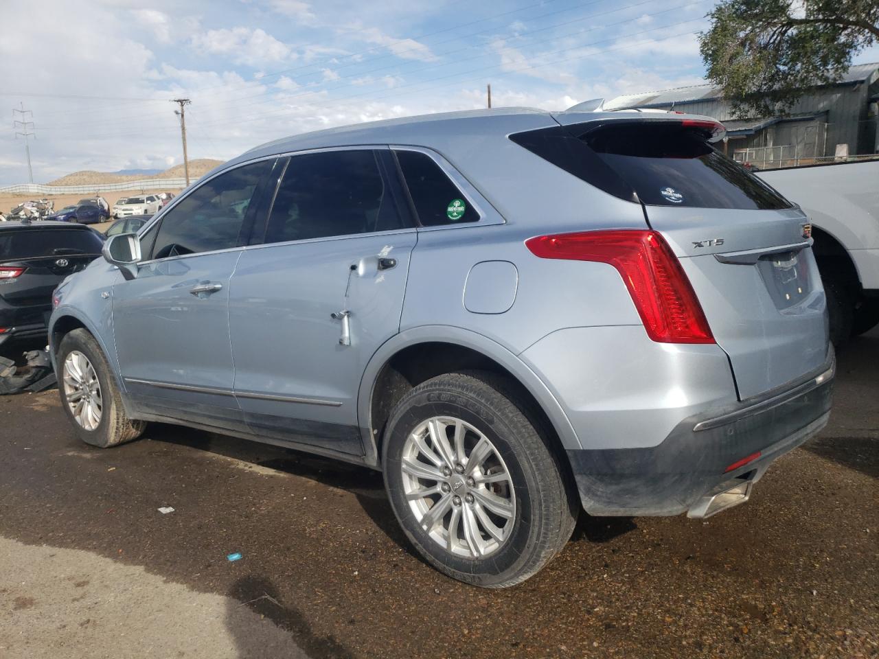 Photo 1 VIN: 1GYKNARSXHZ298370 - CADILLAC XT5 