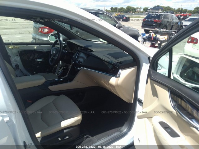 Photo 4 VIN: 1GYKNARSXKZ299610 - CADILLAC XT5 