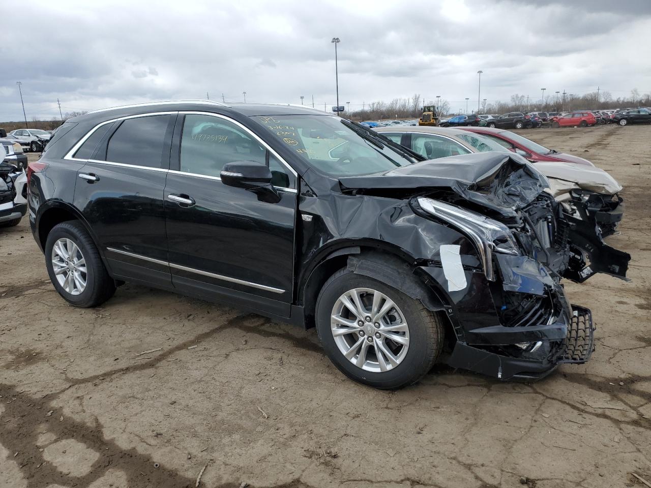 Photo 3 VIN: 1GYKNBR44RZ712302 - CADILLAC XT5 