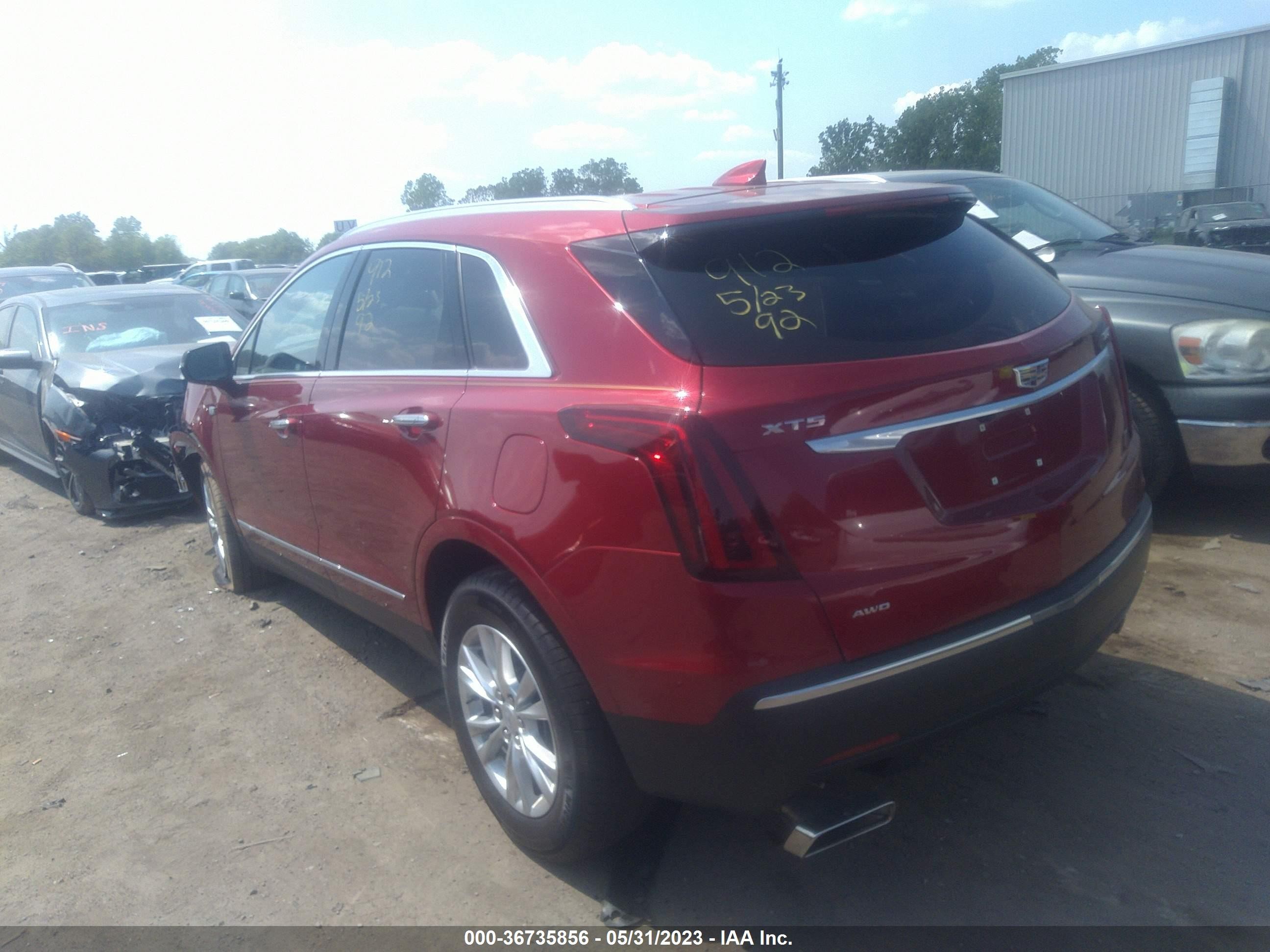 Photo 2 VIN: 1GYKNBR49MZ155217 - CADILLAC XT5 