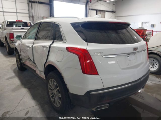 Photo 2 VIN: 1GYKNBRS0HZ203045 - CADILLAC XT5 