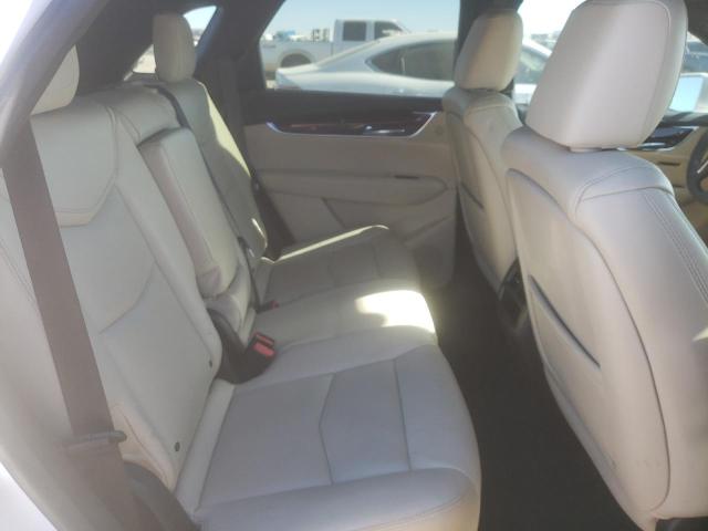 Photo 5 VIN: 1GYKNBRS0HZ204583 - CADILLAC XT5 LUXURY 