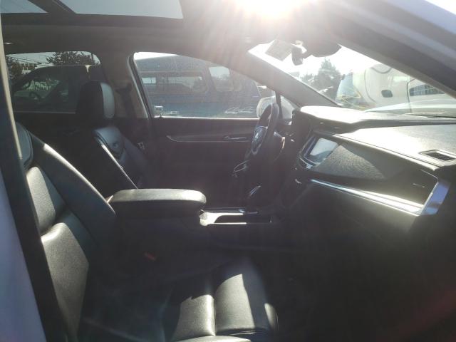 Photo 4 VIN: 1GYKNBRS0HZ206978 - CADILLAC XT5 LUXURY 