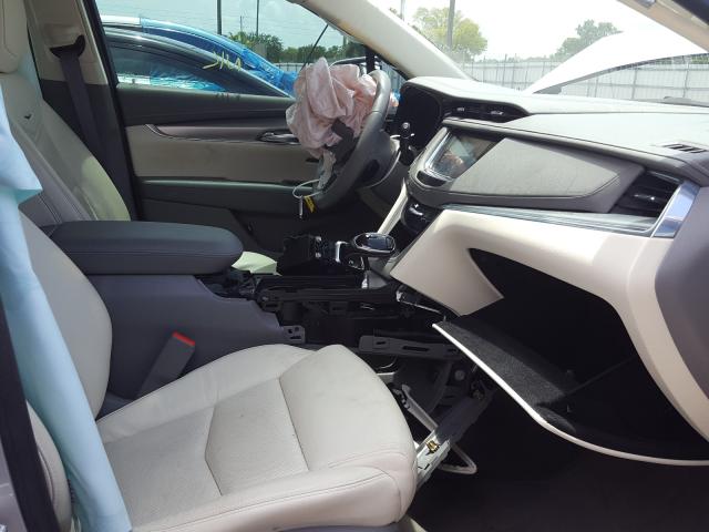 Photo 4 VIN: 1GYKNBRS0HZ214398 - CADILLAC XT5 LUXURY 