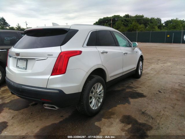 Photo 3 VIN: 1GYKNBRS0KZ104877 - CADILLAC XT5 