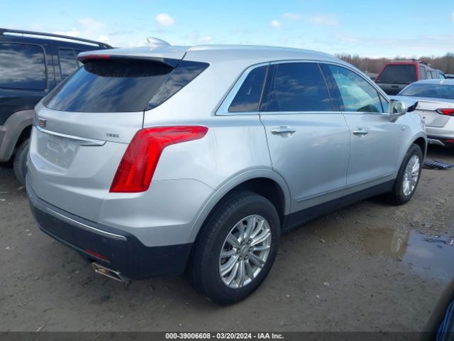 Photo 3 VIN: 1GYKNBRS1JZ152788 - CADILLAC XT5 