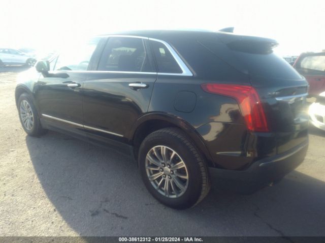 Photo 2 VIN: 1GYKNBRS2HZ107692 - CADILLAC XT5 