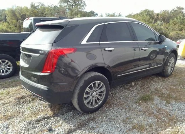 Photo 3 VIN: 1GYKNBRS3HZ137493 - CADILLAC XT5 