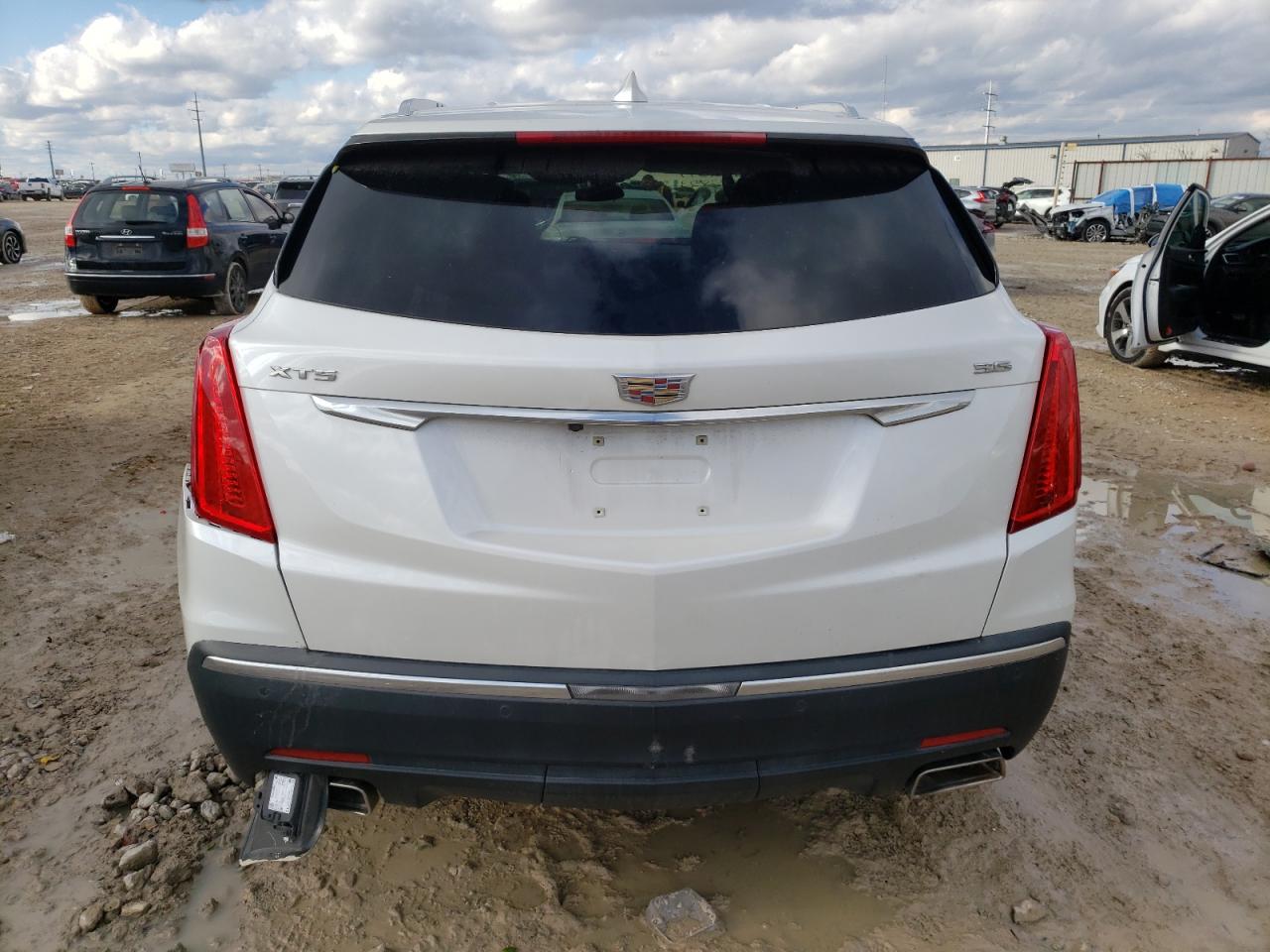 Photo 5 VIN: 1GYKNBRS3HZ149630 - CADILLAC XT5 