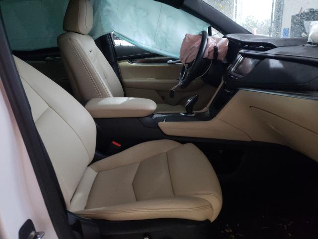 Photo 4 VIN: 1GYKNBRS3KZ156018 - CADILLAC XT5 