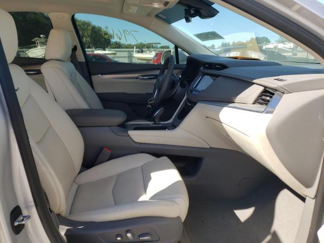 Photo 4 VIN: 1GYKNBRS4HZ135820 - CADILLAC XT5 LUXURY 