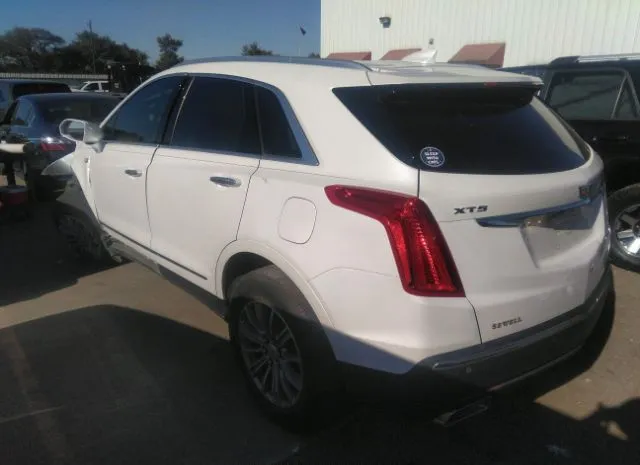 Photo 2 VIN: 1GYKNBRS4HZ167277 - CADILLAC XT5 