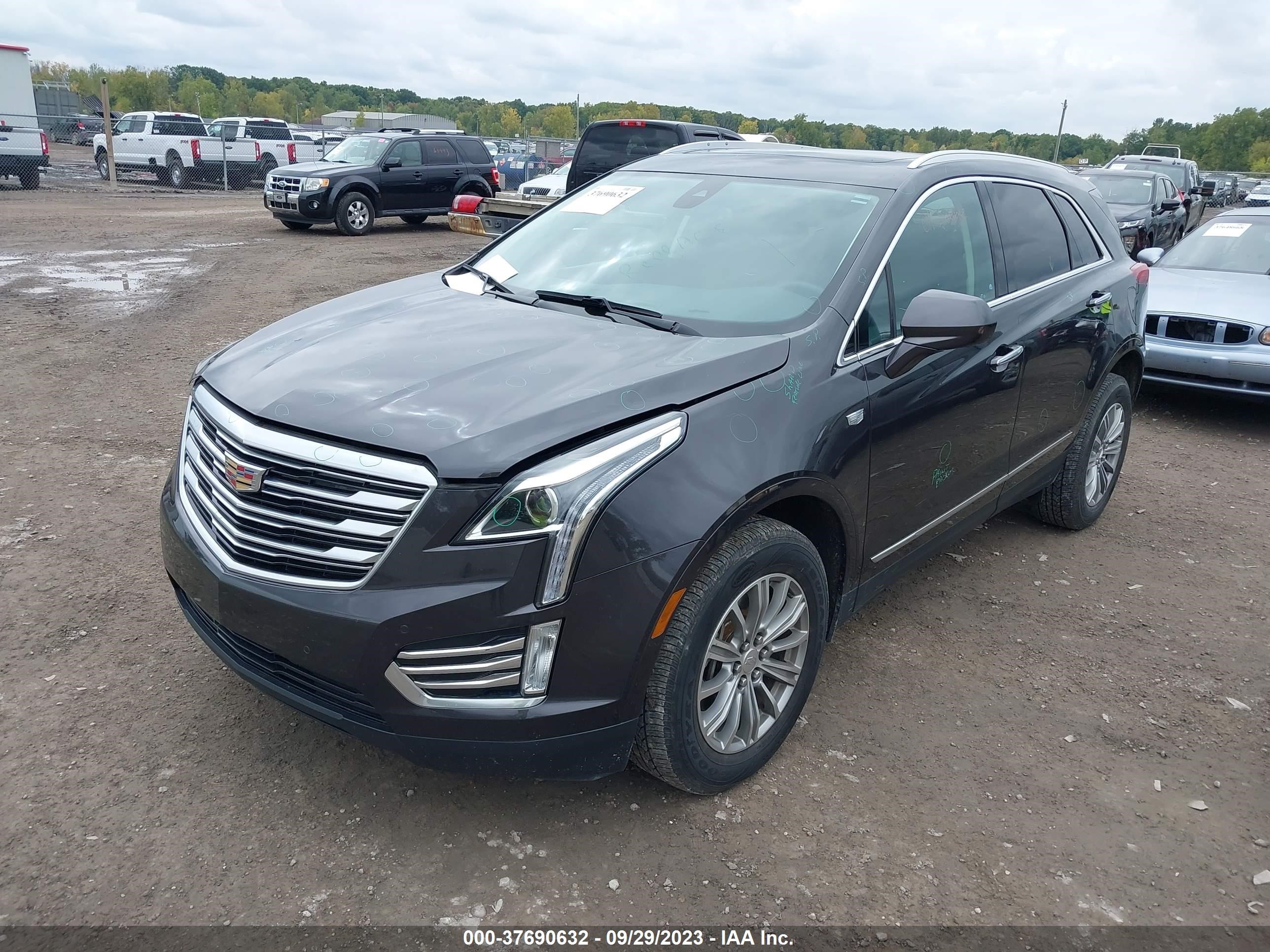 Photo 1 VIN: 1GYKNBRS4HZ175671 - CADILLAC XT5 