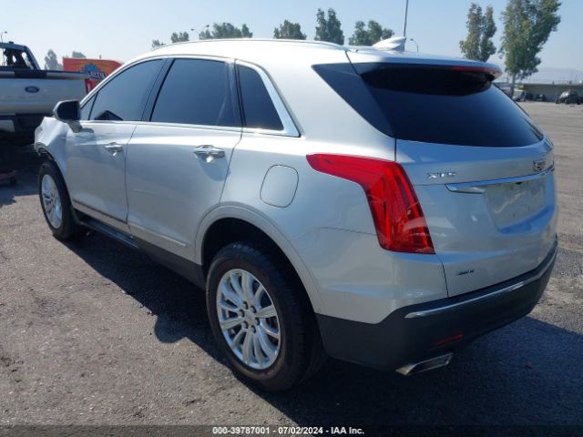 Photo 2 VIN: 1GYKNBRS4JZ219495 - CADILLAC XT5 