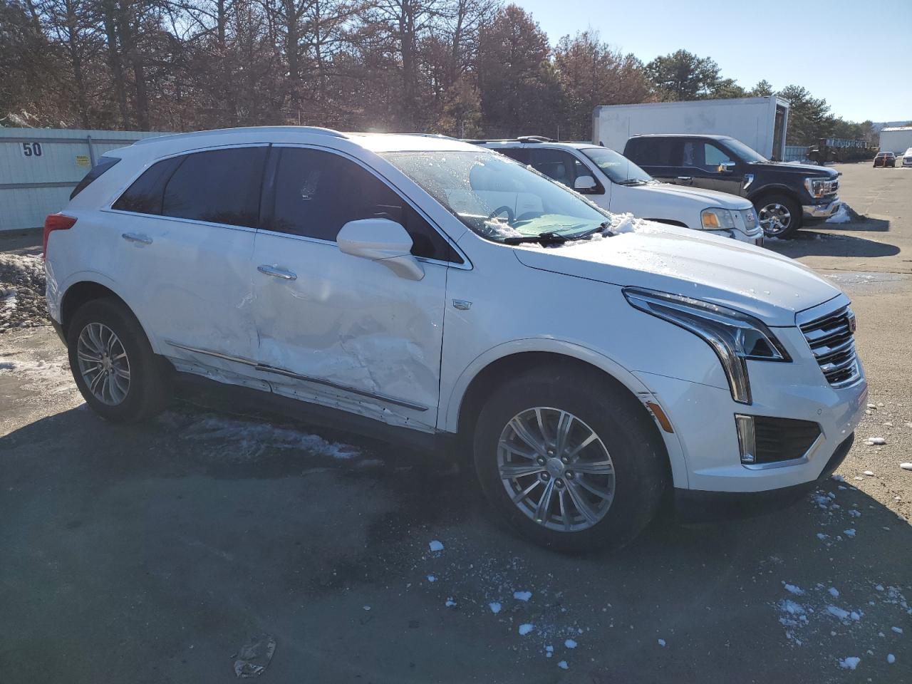 Photo 4 VIN: 1GYKNBRS5HZ234677 - CADILLAC XT5 