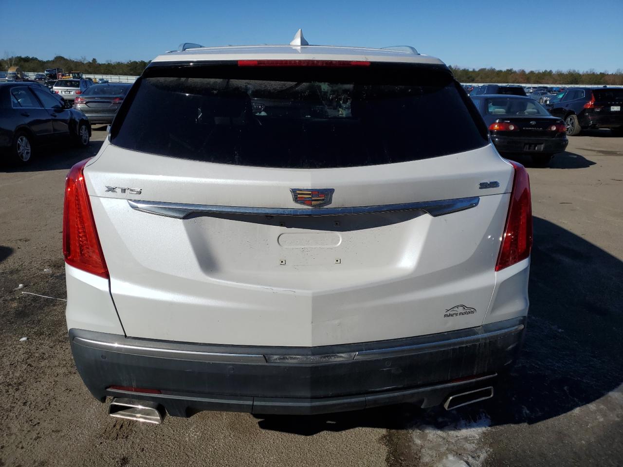 Photo 6 VIN: 1GYKNBRS5HZ234677 - CADILLAC XT5 