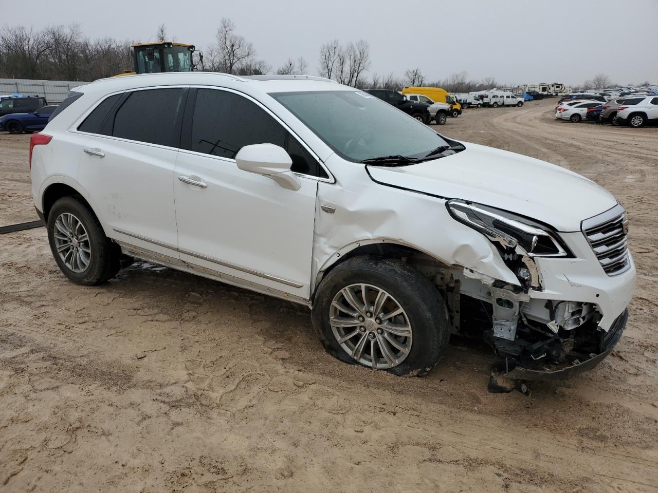 Photo 3 VIN: 1GYKNBRS5HZ254475 - CADILLAC XT5 