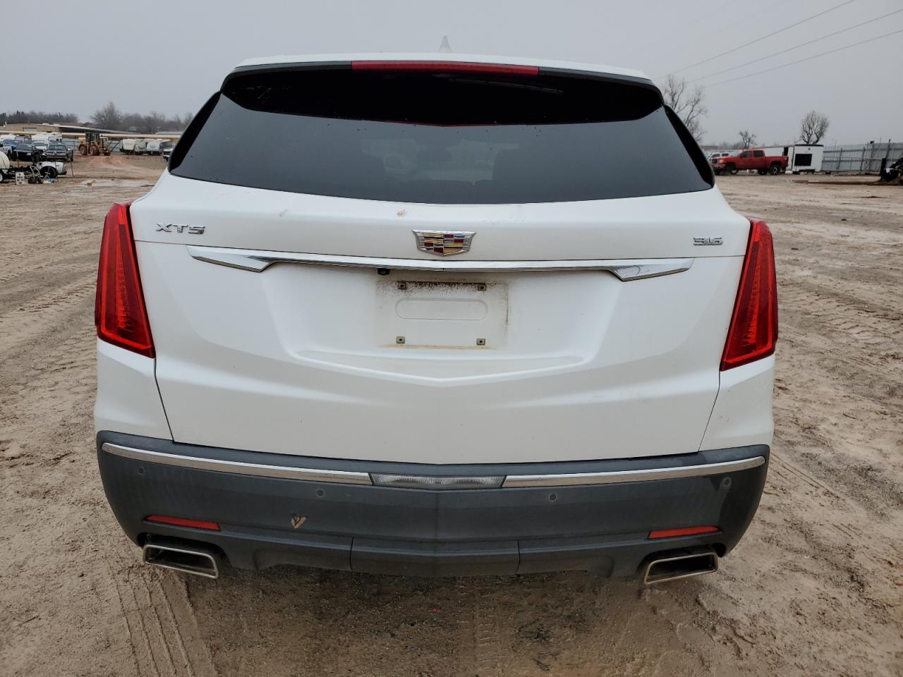 Photo 5 VIN: 1GYKNBRS5HZ254475 - CADILLAC XT5 