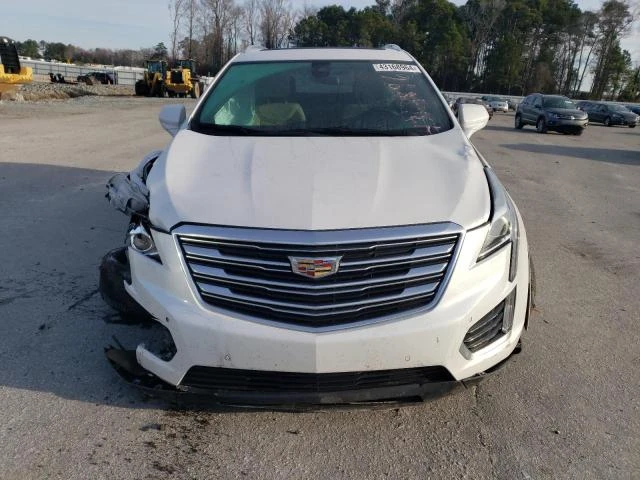 Photo 4 VIN: 1GYKNBRS6HZ201736 - CADILLAC XT5 LUXURY 