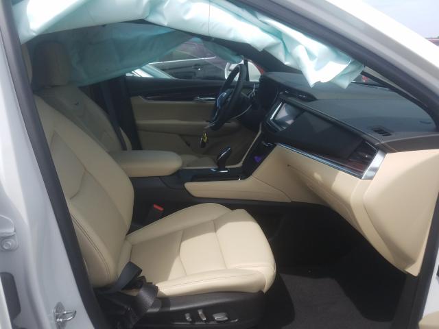 Photo 4 VIN: 1GYKNBRS6HZ319608 - CADILLAC XT5 LUXURY 