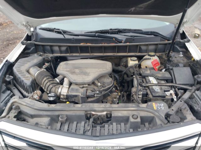 Photo 9 VIN: 1GYKNBRS7HZ136413 - CADILLAC XT5 