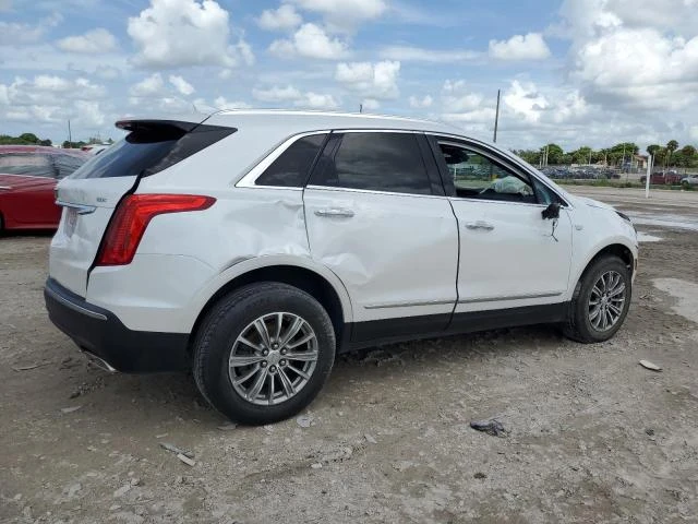 Photo 2 VIN: 1GYKNBRS7HZ208937 - CADILLAC XT5 LUXURY 