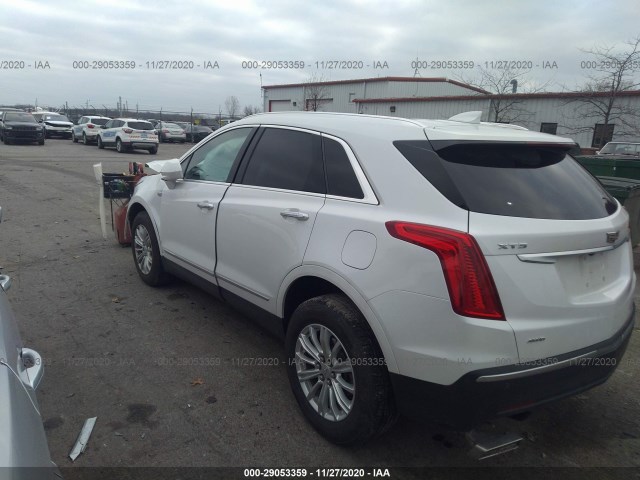 Photo 2 VIN: 1GYKNBRS7KZ196778 - CADILLAC XT5 