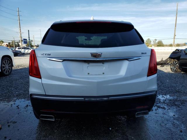 Photo 5 VIN: 1GYKNBRS8HZ175124 - CADILLAC XT5 LUXURY 