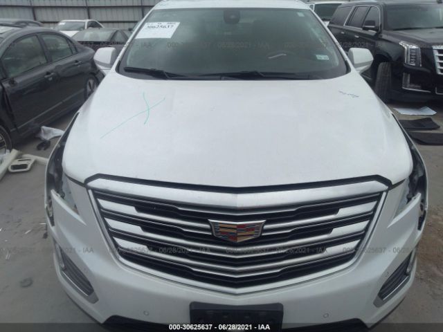 Photo 5 VIN: 1GYKNBRS8HZ176581 - CADILLAC XT5 