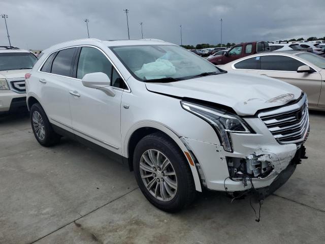 Photo 3 VIN: 1GYKNBRS8HZ193915 - CADILLAC XT5 LUXURY 